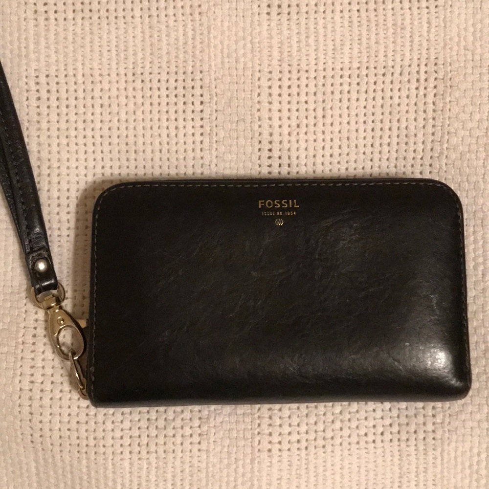Black Fossil wristlet